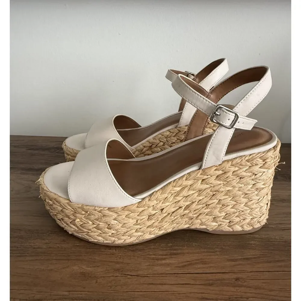 Universal Thread Wedge Sandals Womens 8.5 Cream White Espadrille Platform Strap